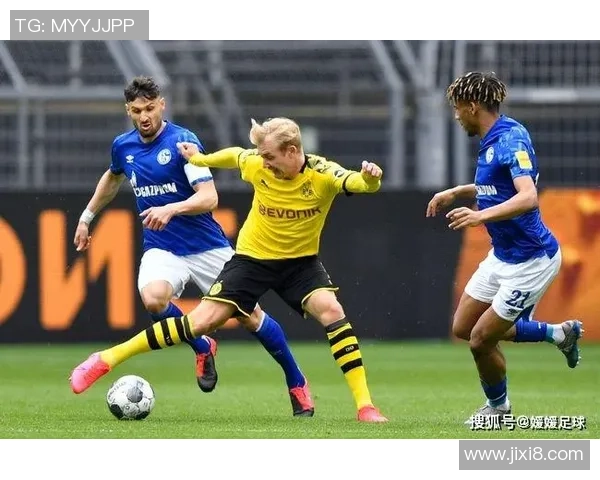 友谊赛精彩对决本菲卡与波尔图1比1平局战术分析与绝杀时刻回顾