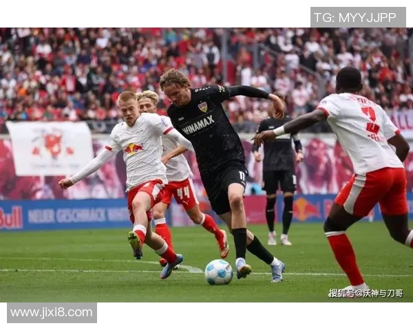 多特蒙德友谊赛大胜拜仁六比二绝杀瞬间引发转会热议