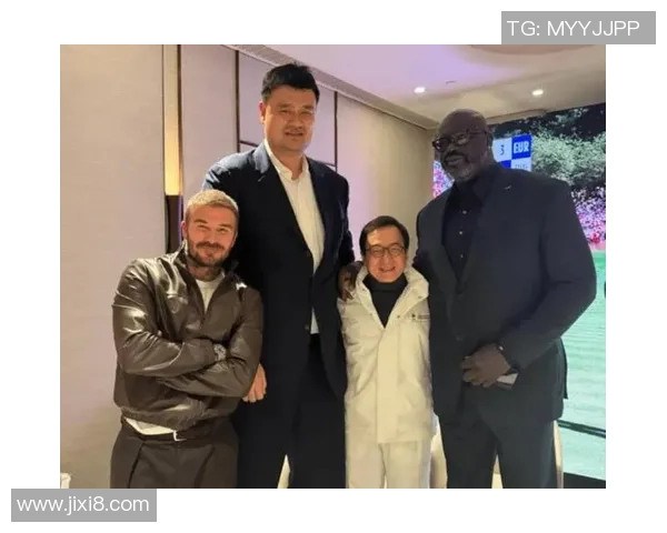 姚明与家人温馨合影展现亲情与幸福时刻的珍贵瞬间