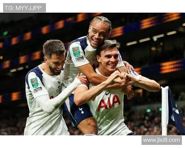 英超激战：那不勒斯与热刺战成平局补时进球引发全场狂欢与转会传闻