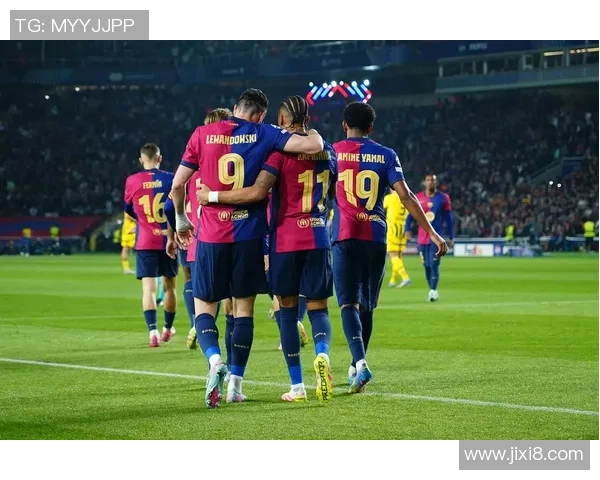 西甲激战巴萨与巴黎圣日耳曼平局争议判罚引发全场热议