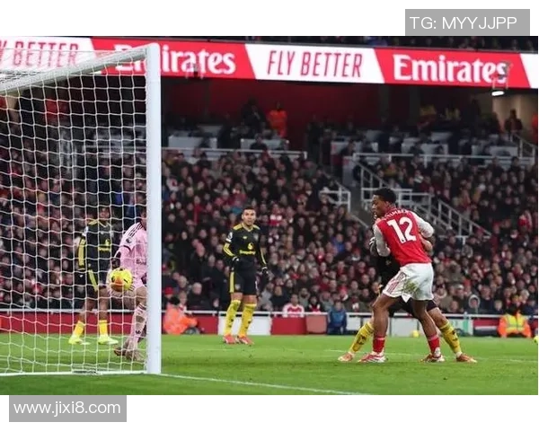 中超热战曼联逆转尤文图斯乌龙球成比赛转折点引发转会热议