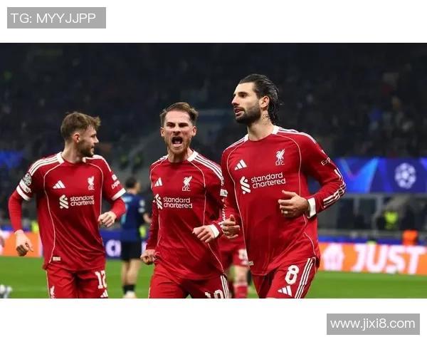 世界杯精彩对决那不勒斯与利物浦战成平局绝杀瞬间引发全场狂欢