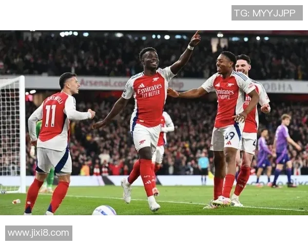 欧冠大战：曼联大胜阿森纳6-2赛场瞬间引发热烈讨论与分析