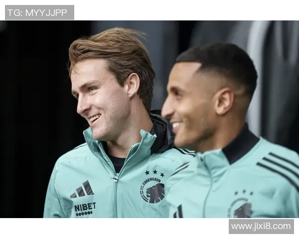 欧冠焦点战：多特蒙德与那不勒斯平局红牌争议引发全场热议